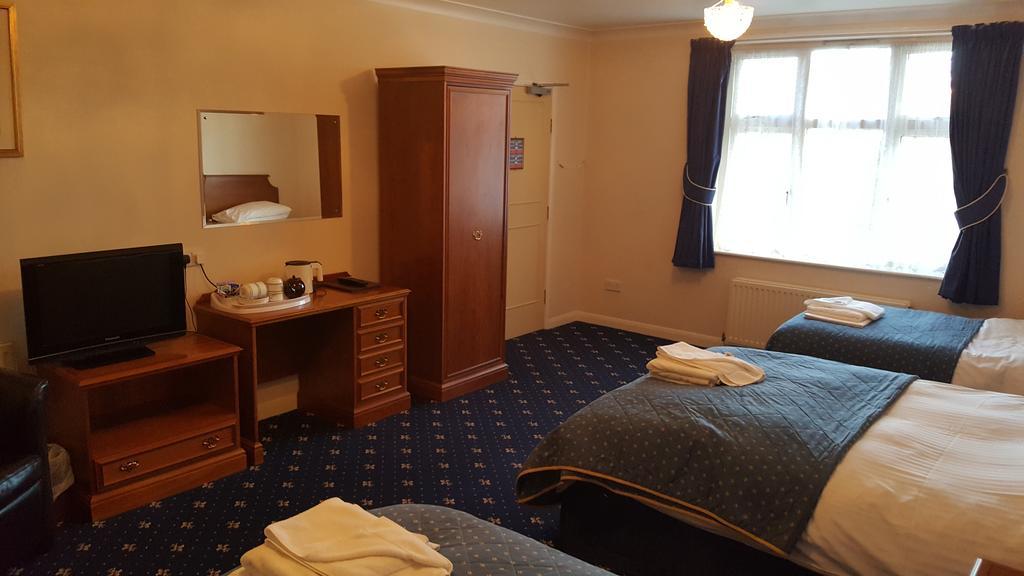 The Pilgrim'S Guest House Newbury  Bagian luar foto