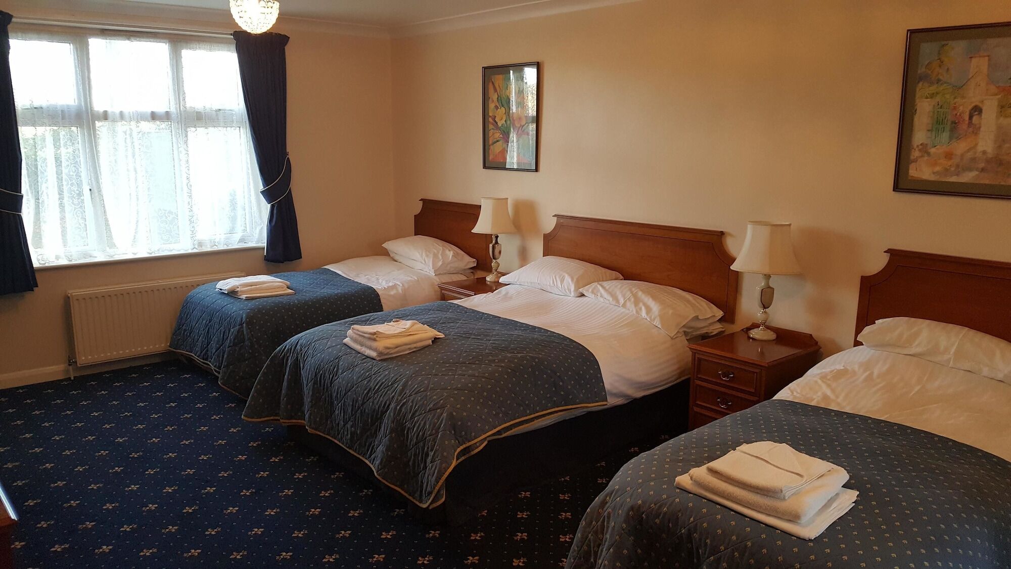 The Pilgrim'S Guest House Newbury  Bagian luar foto